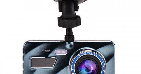 Autokamera v dotykovom zrkadle so zadnou kamerou