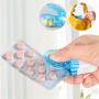 Přenosný dávkovač léků, bezkontaktní otvírač blistrů 1ks, Pill Taker