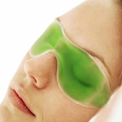 Chladiaca a relaxačná gélová maska na unavené oči, zelená