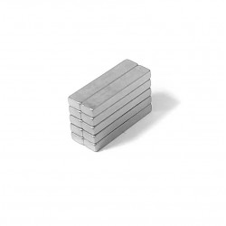 Silný plochý neodymový magnet 15x3x2 mm, 10ks