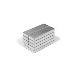 Silný plochý neodymový magnet 15x4x2 mm, 10ks